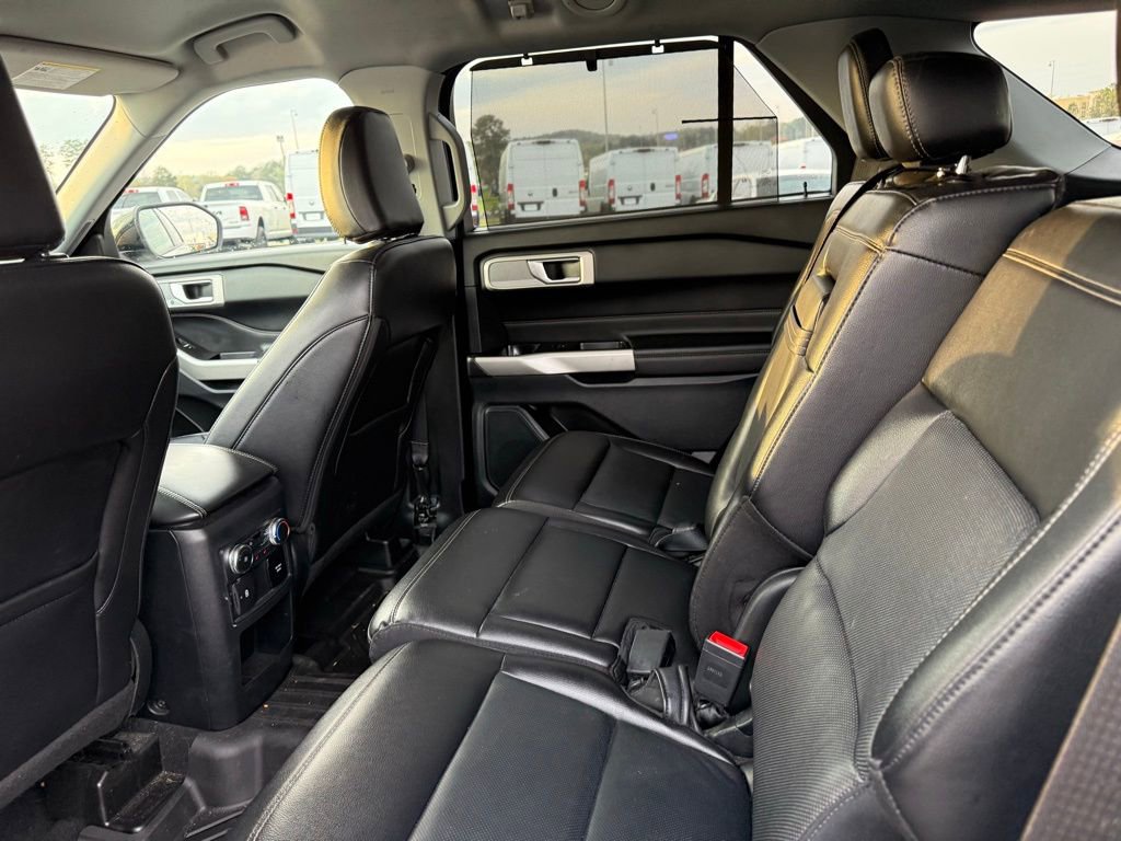 Used 2021 Ford Explorer Limited w/ Equipment Group 301A image 21