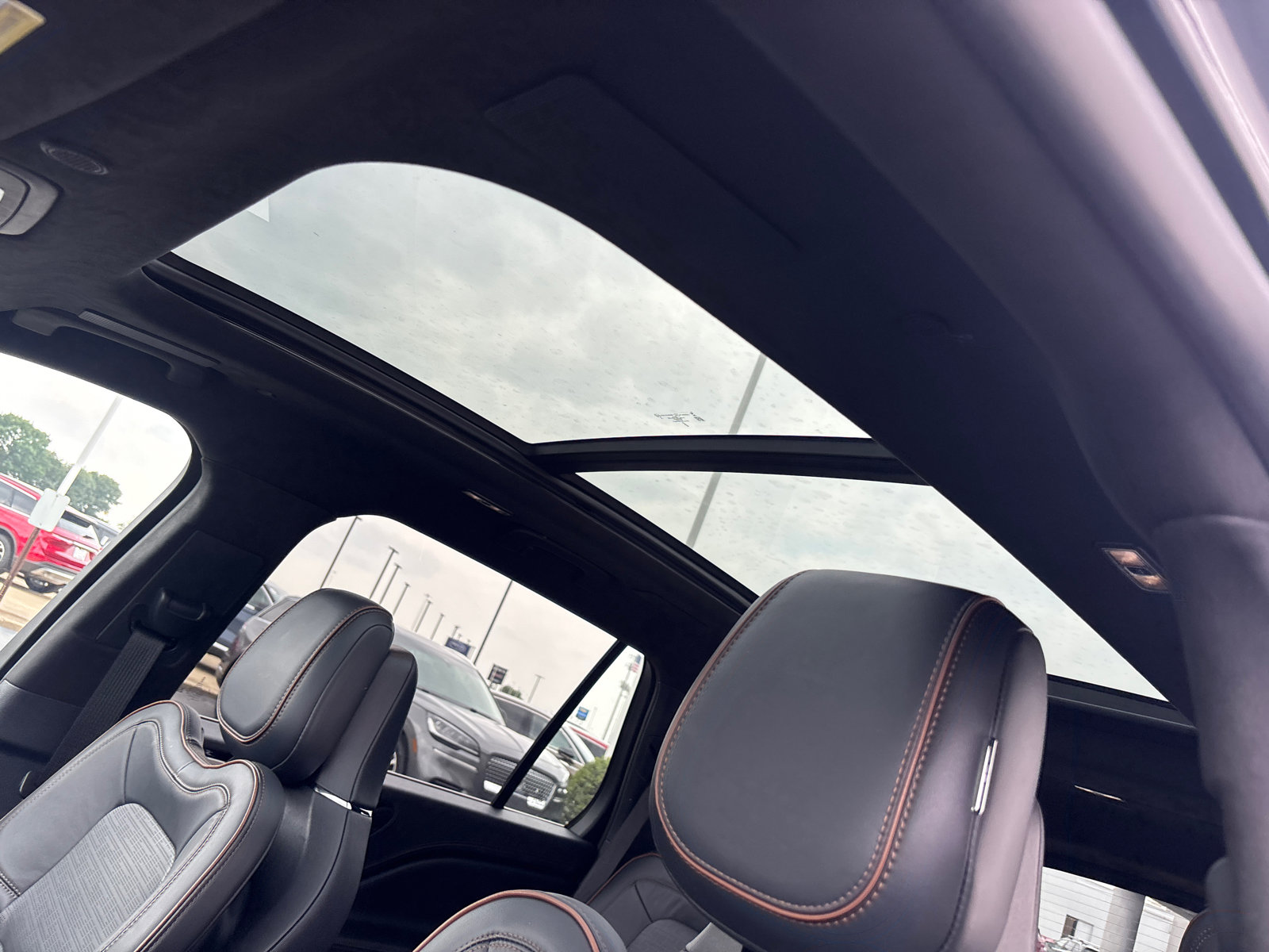 New 2025 Lincoln Aviator Black Label w/ Jet Appearance Package image 27