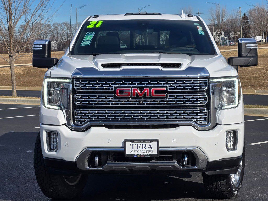 Used 2021 GMC Sierra 3500 Denali w/ Technology Package image 3