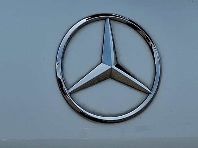 Used 2024 Mercedes-Benz GLB 250 4MATIC image 36