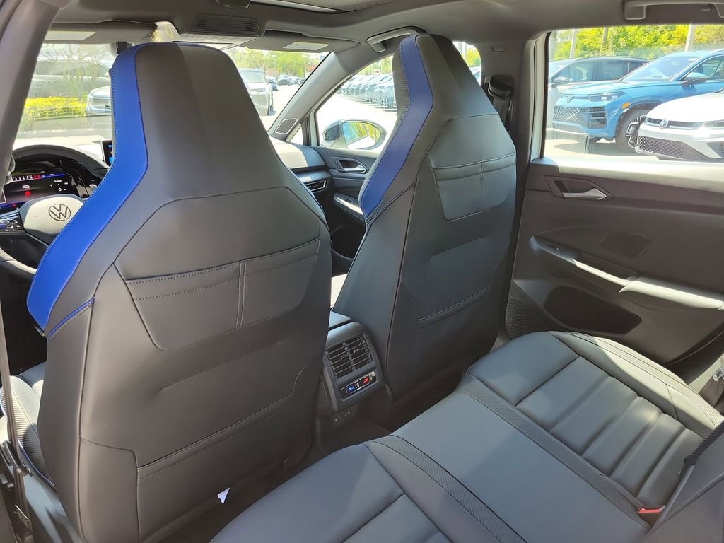 New 2026 Volkswagen Golf image 8