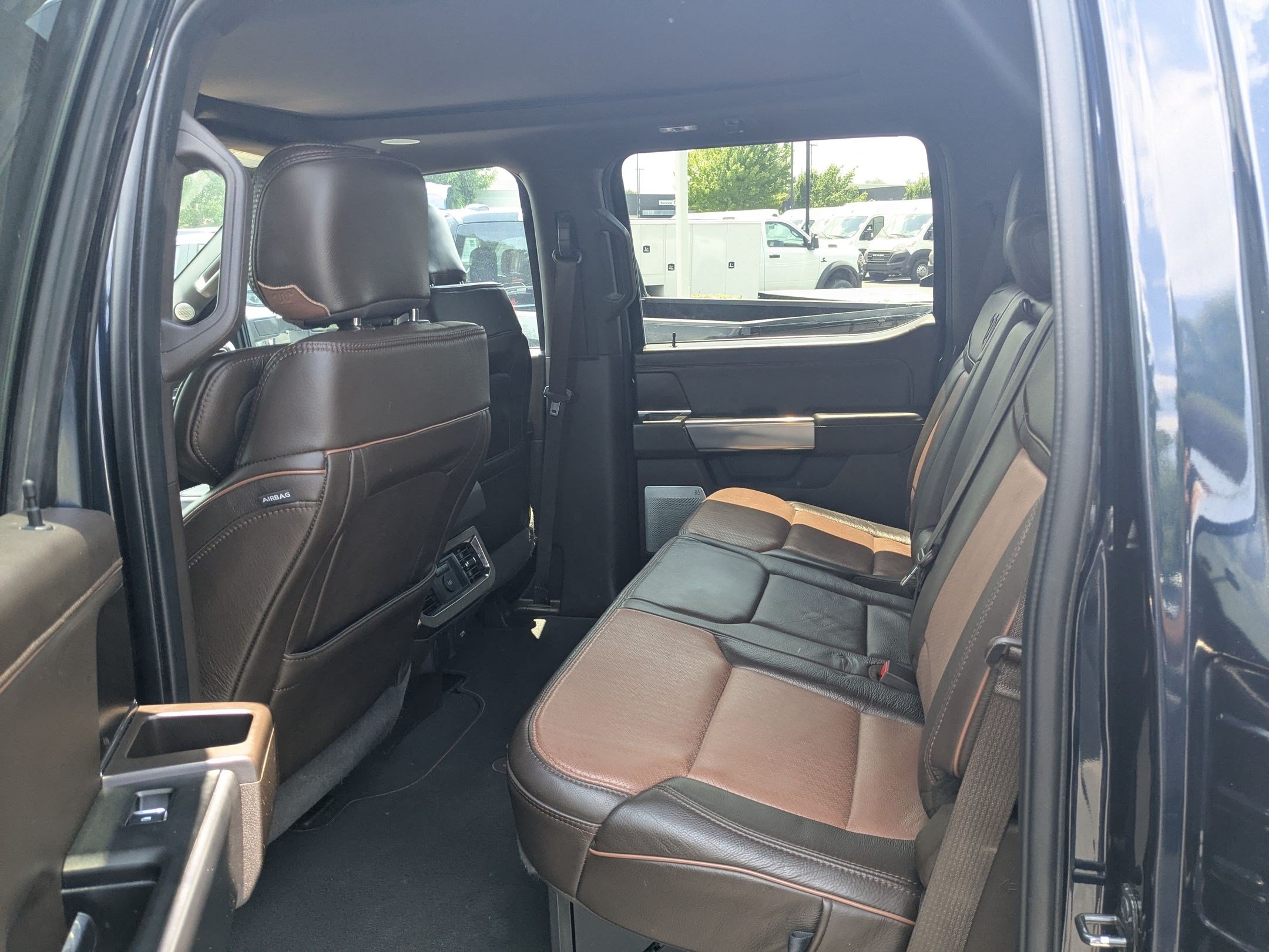 Used 2023 Ford F350 King Ranch AWD/4WD image 27