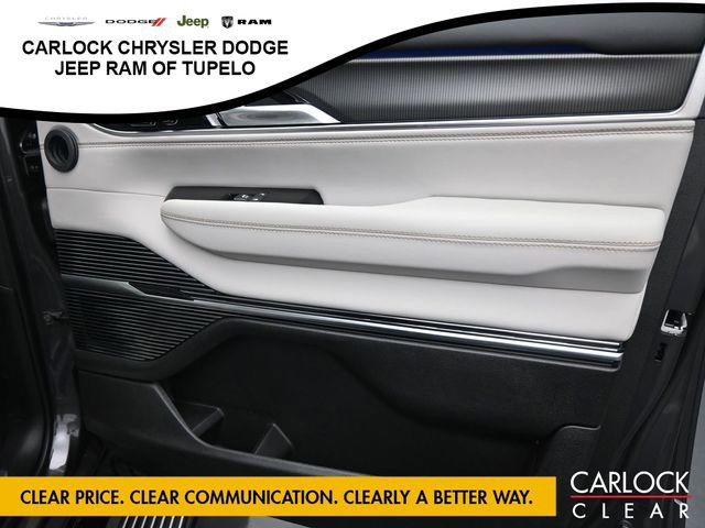 New 2026 Jeep Grand Wagoneer Summit AWD/4WD image 42