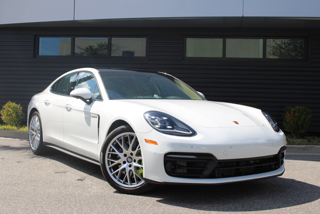 Used 2023 Porsche Panamera 4 image 9