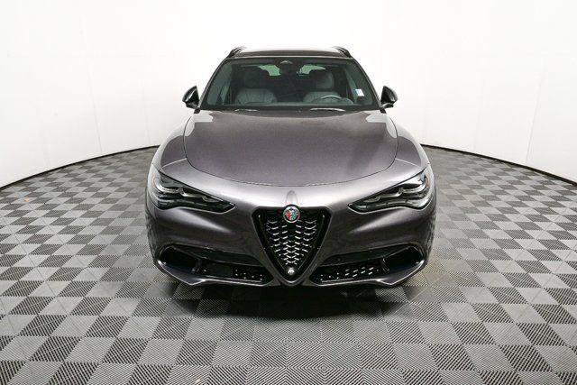 New 2025 Alfa Romeo Stelvio Sprint w/ Convenience Package AWD/4WD image 34