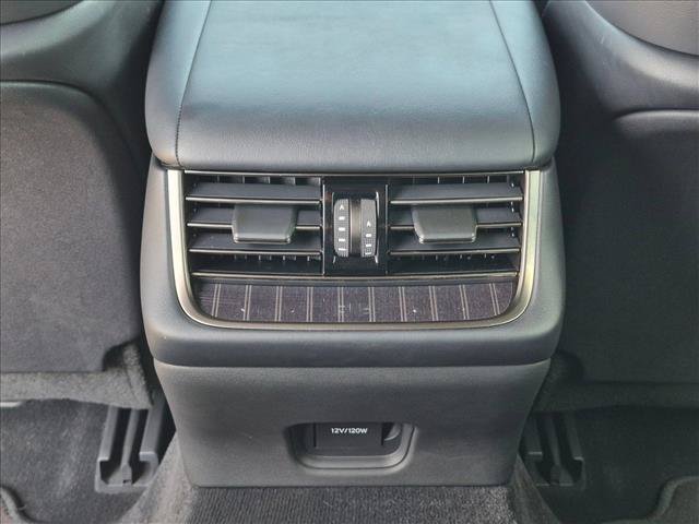 Used 2020 Lexus LS 500 w/ Accessory Package (Z2) RWD image 17