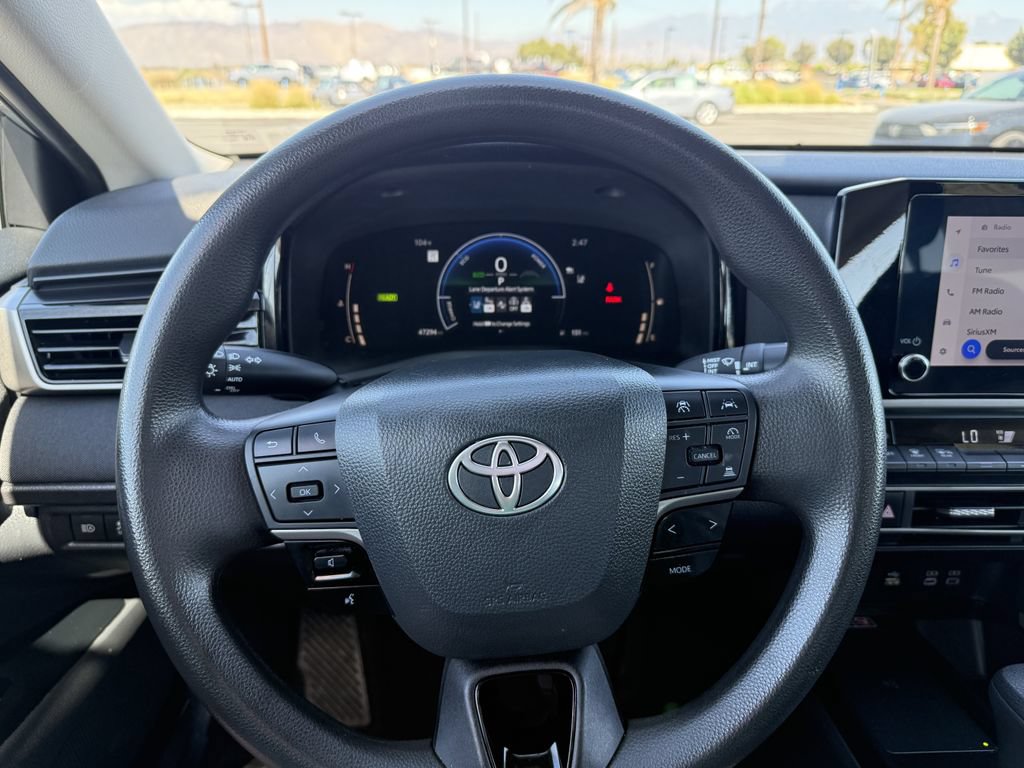 Used 2025 Toyota Camry LE FWD image 21