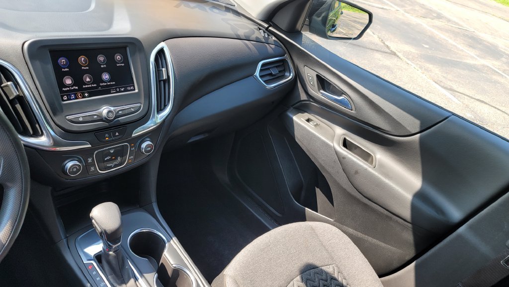 Used 2022 Chevrolet Equinox LT FWD image 23