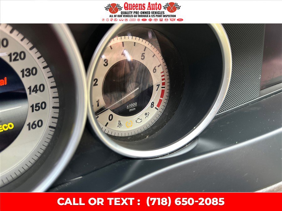 Used 2014 Mercedes-Benz C 300 4MATIC Sedan image 19