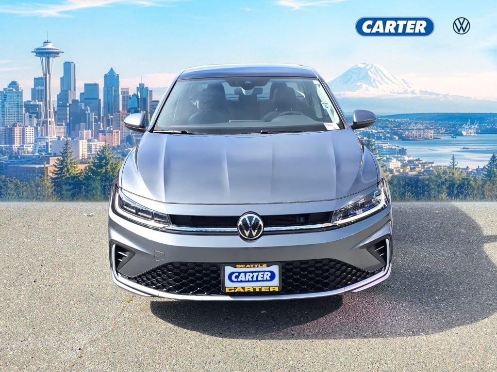 Used 2025 Volkswagen Jetta SE FWD image 8