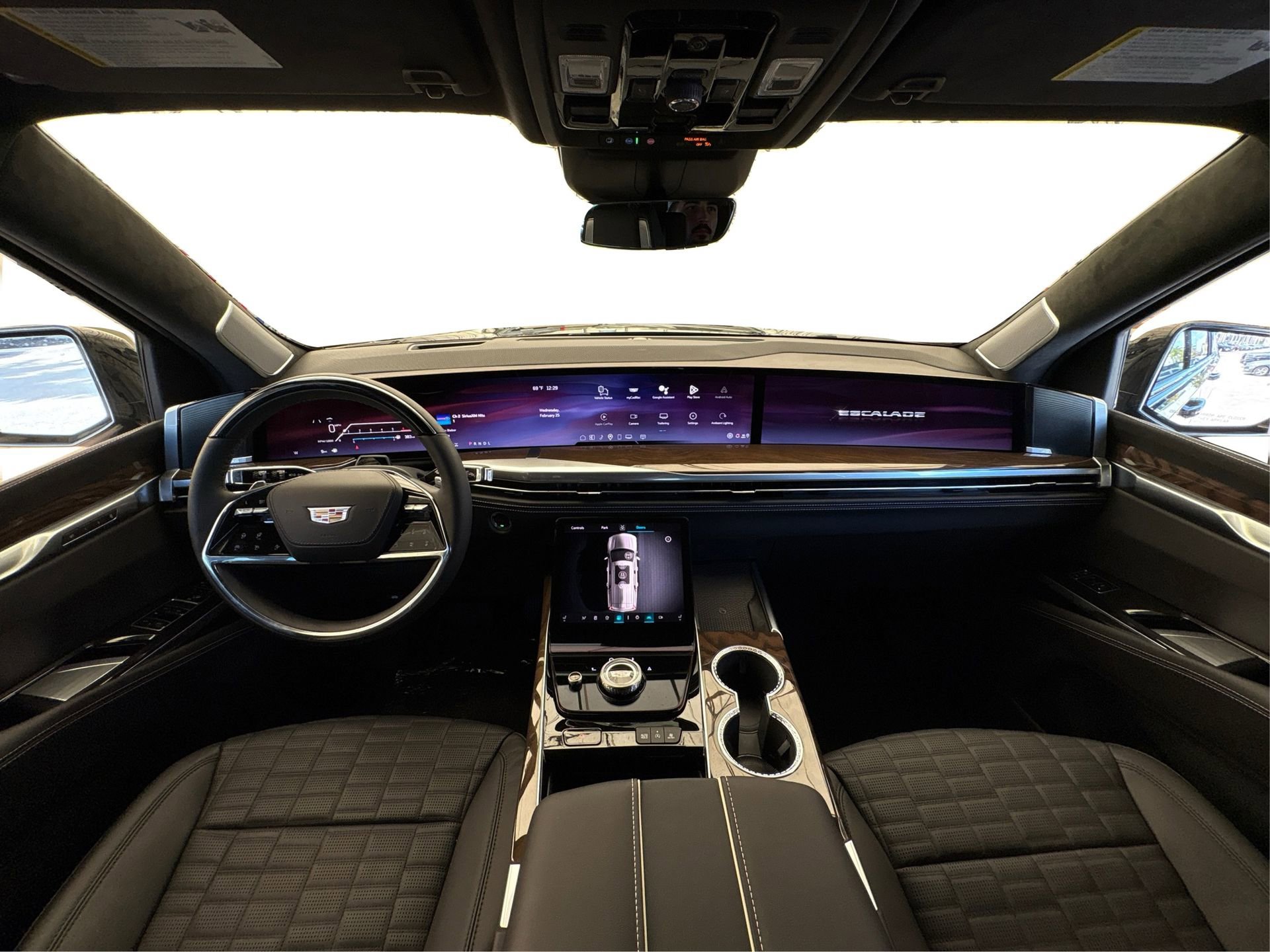 New 2026 Cadillac Escalade ESV Platinum Sport w/ LPO, ONYX Package image 24