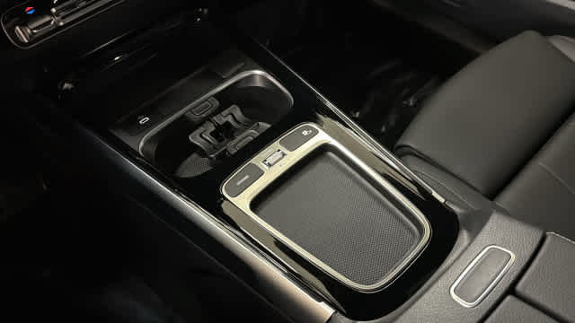 Certified 2026 Mercedes-Benz GLB 250 4MATIC image 25