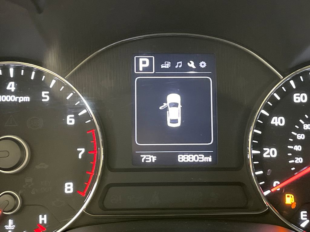 Used 2017 Kia Forte S image 21