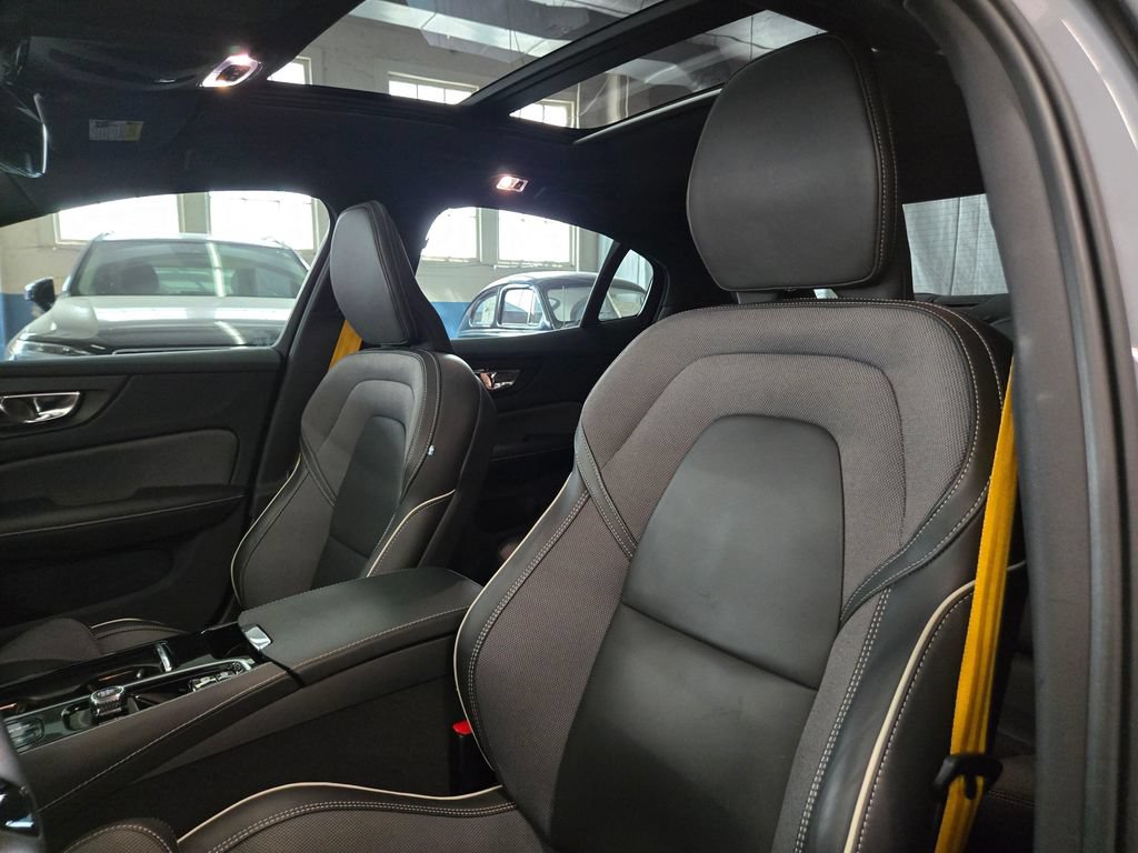 Certified 2022 Volvo S60 T8 Polestar w/ Protection Package Premier AWD/4WD image 21