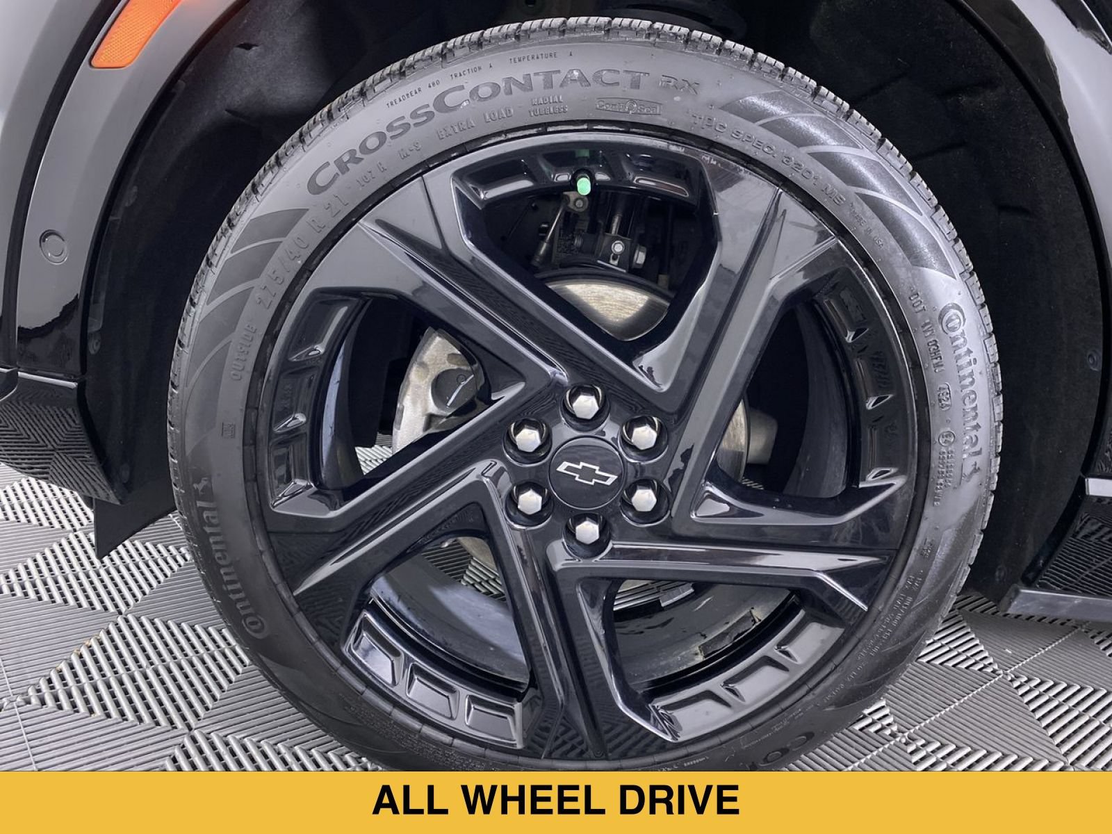 Certified 2024 Chevrolet Equinox EV RS AWD/4WD image 13