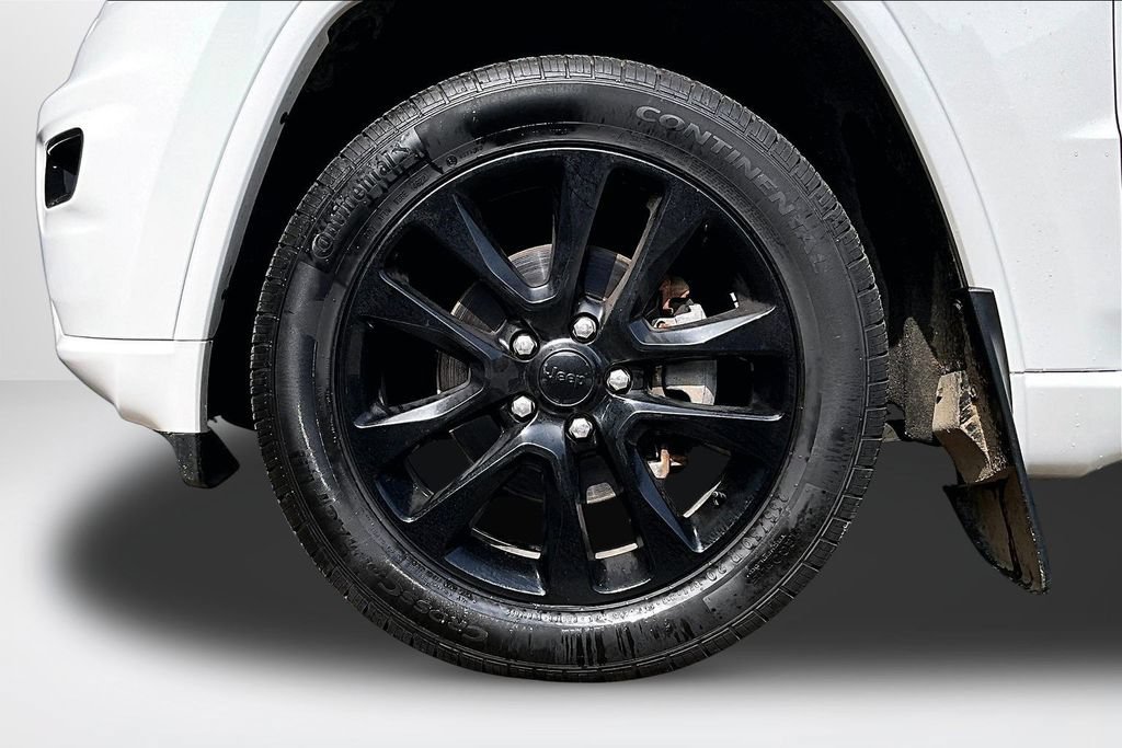 Used 2019 Jeep Grand Cherokee Altitude AWD/4WD image 33