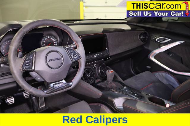 Used 2019 Chevrolet Camaro ZL1 RWD image 24