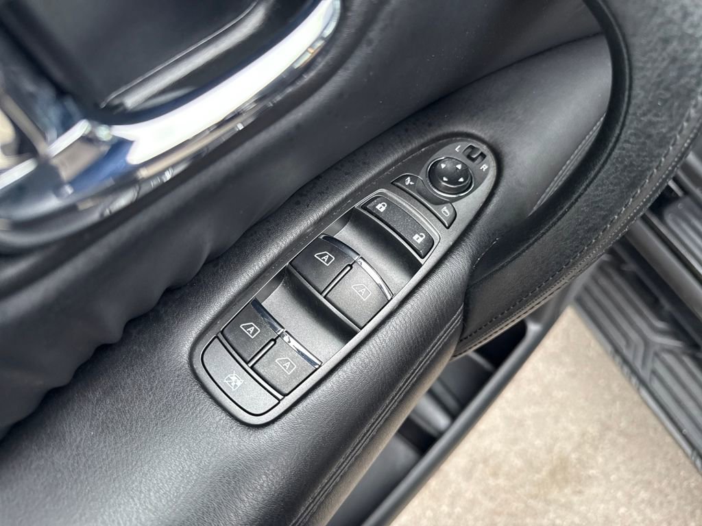 Certified 2023 Nissan Armada S image 40