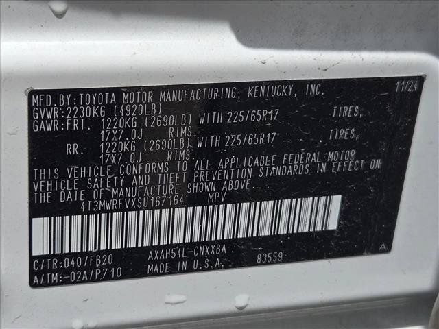 Used 2025 Toyota RAV4 LE AWD/4WD image 22