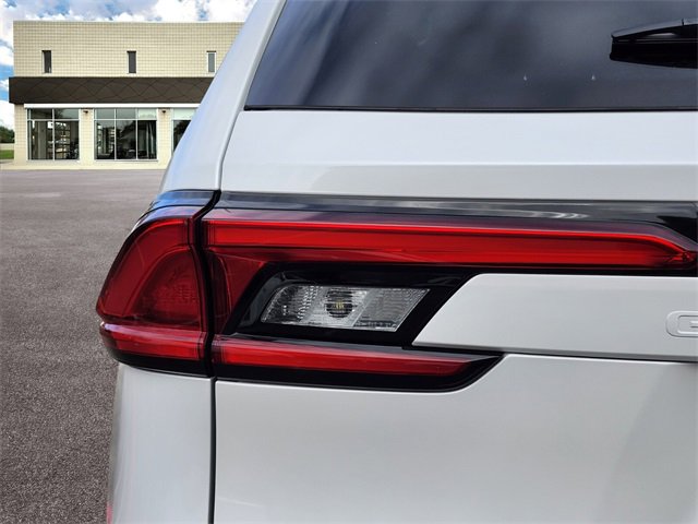 Used 2024 Toyota Grand Highlander XLE image 9