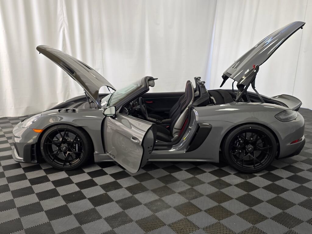 New 2025 Porsche 718 Boxster Spyder RS image 13