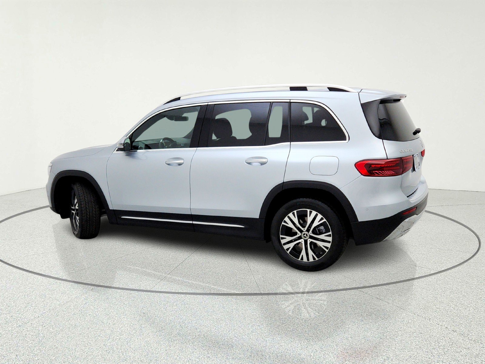 Certified 2026 Mercedes-Benz GLB 250 image 13