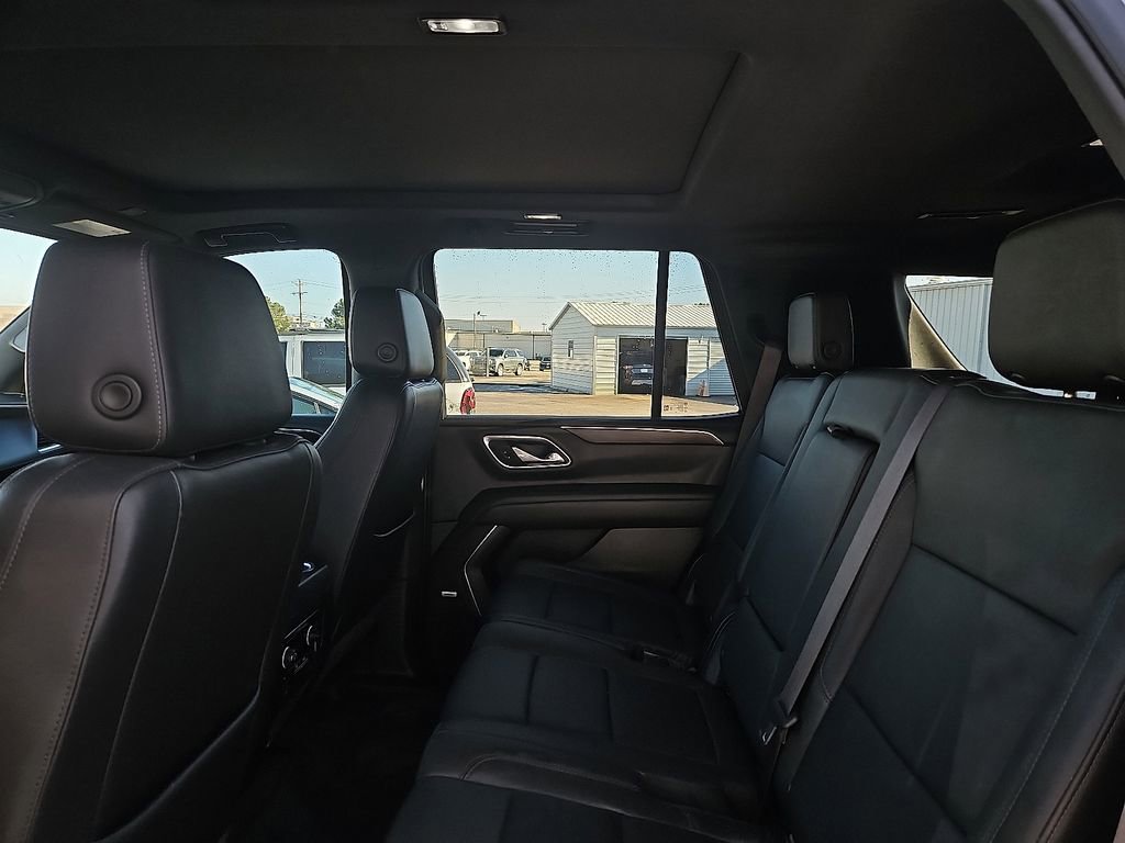 Used 2023 Chevrolet Tahoe Z71 w/ Luxury Package image 17