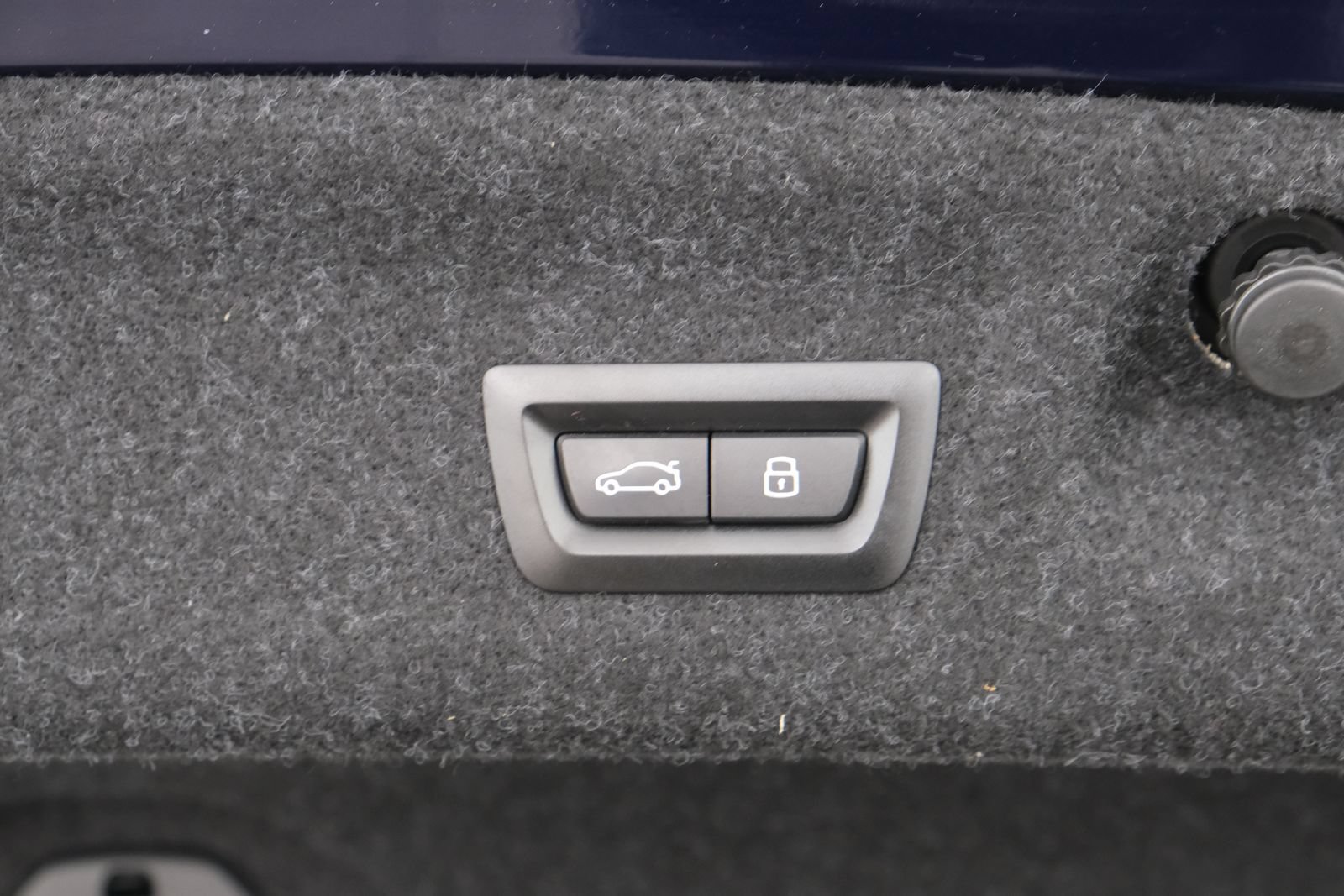 Used 2024 BMW M4 Coupe w/ Executive Package RWD image 38