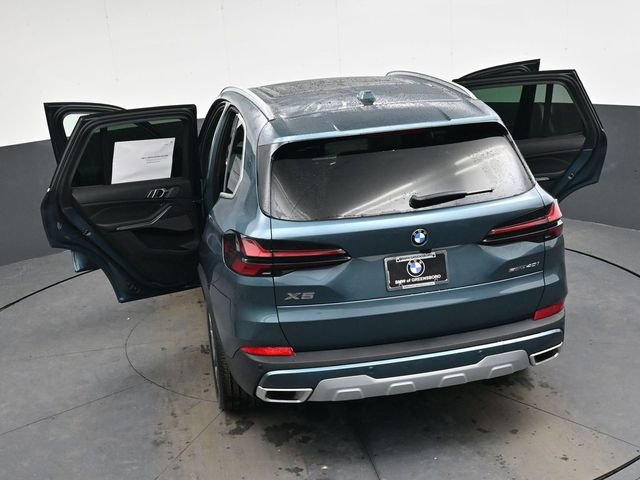 New 2026 BMW X5 sDrive40i w/ Premium Package image 38