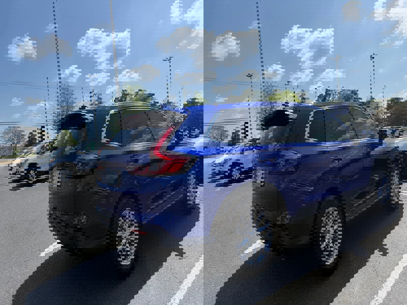 Used 2024 Honda CR-V EX-L image 4