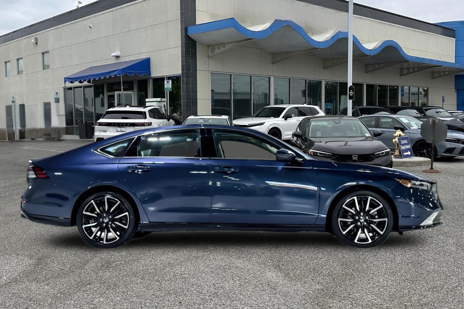 New 2026 Honda Accord Touring image 7
