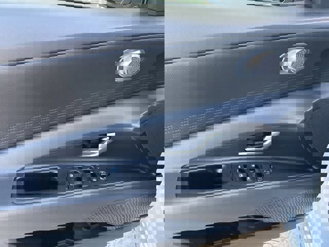 New 2026 Hyundai Elantra SE image 15