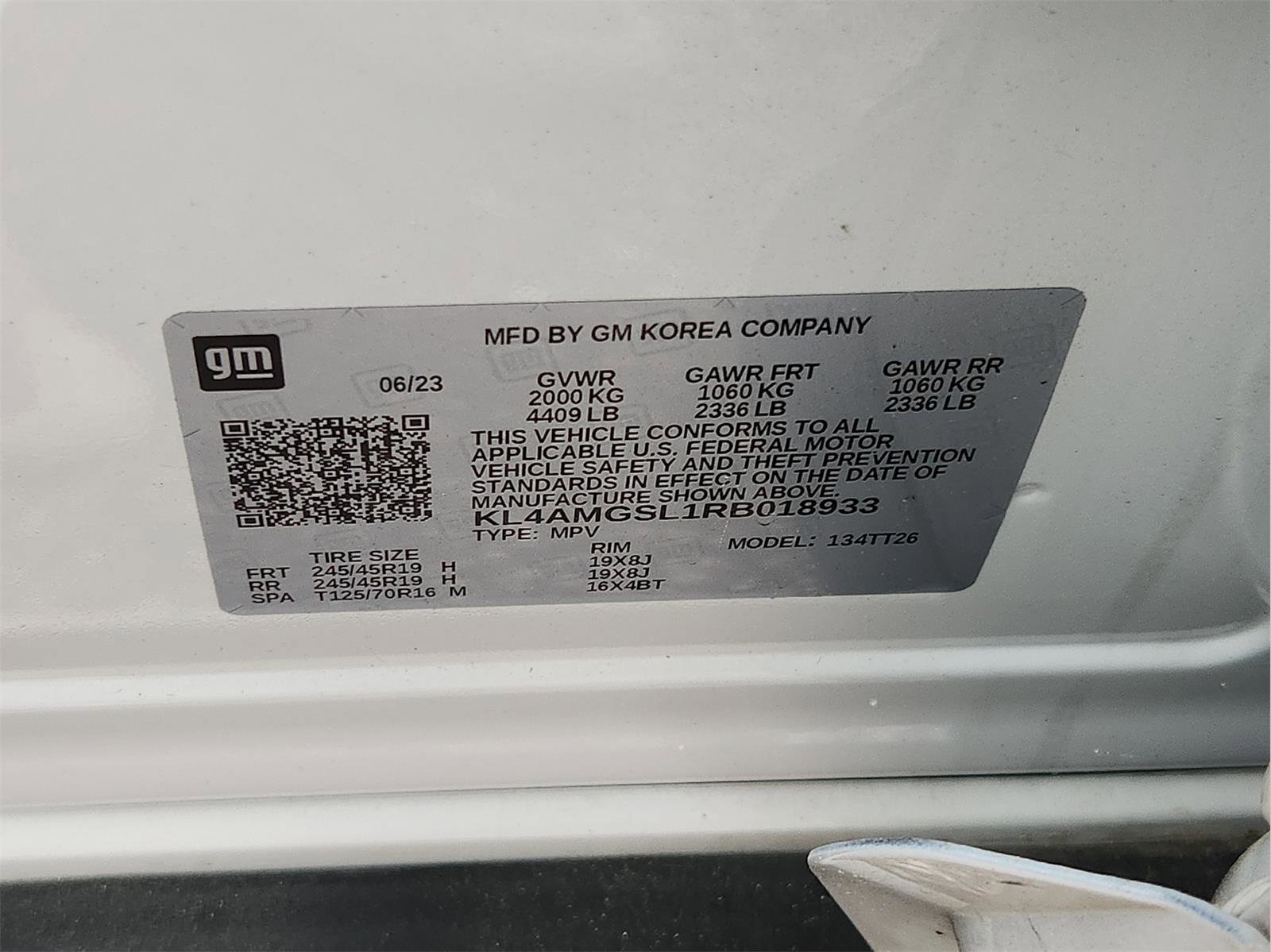 Used 2024 Buick Encore GX Avenir w/ Avenir Technology Package AWD/4WD image 25