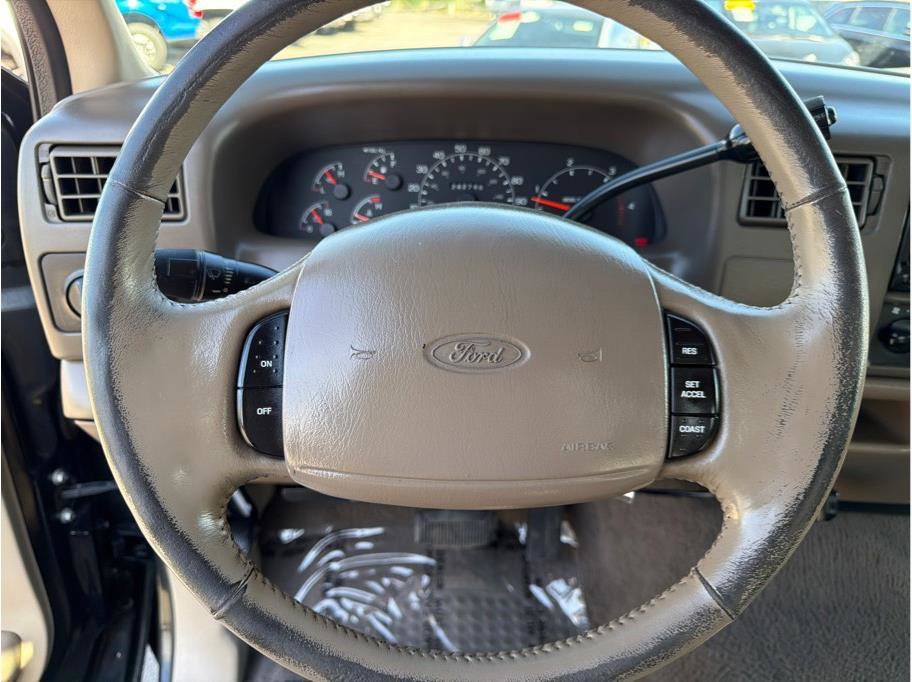 Used 2000 Ford F350 2WD SuperCab DRW Super Duty image 7