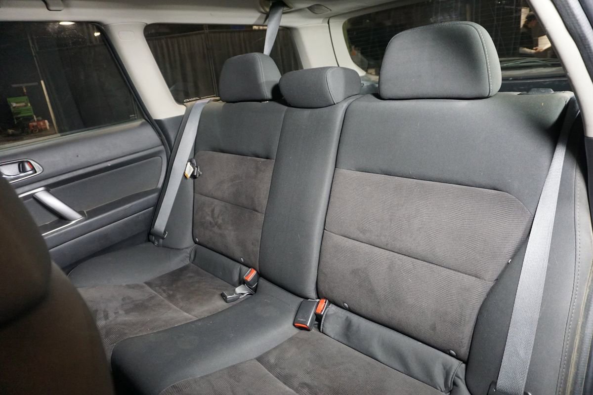 Used 2009 Subaru Outback 2.5i Special Edition w/ Popular Equipment Group 2A AWD/4WD image 17