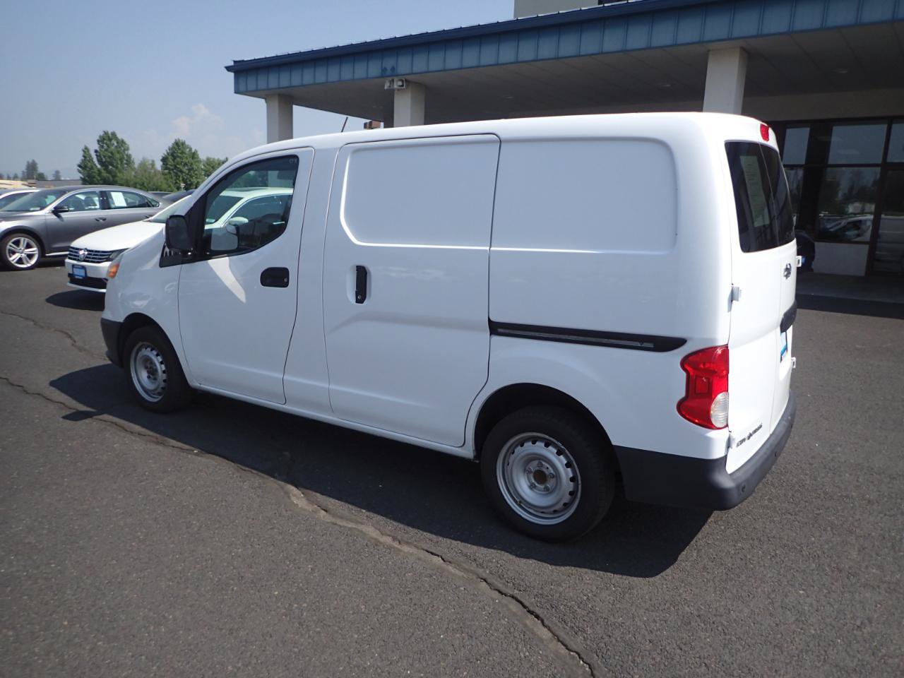 Used 2015 Chevrolet City Express LT FWD image 3