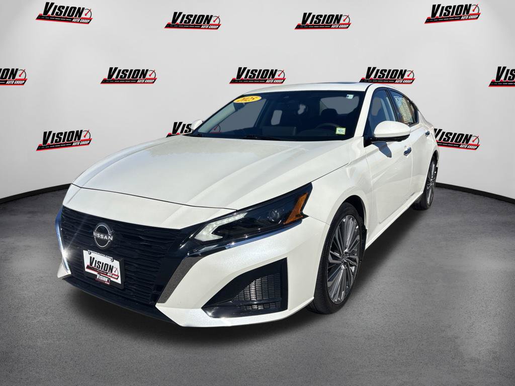 Certified 2025 Nissan Altima 2.5 SL FWD 360° Tour