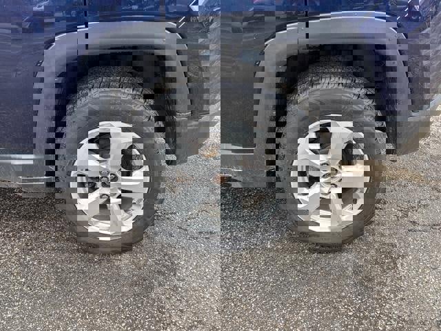 Used 2018 Jeep Compass Latitude w/ Cold Weather Group image 27