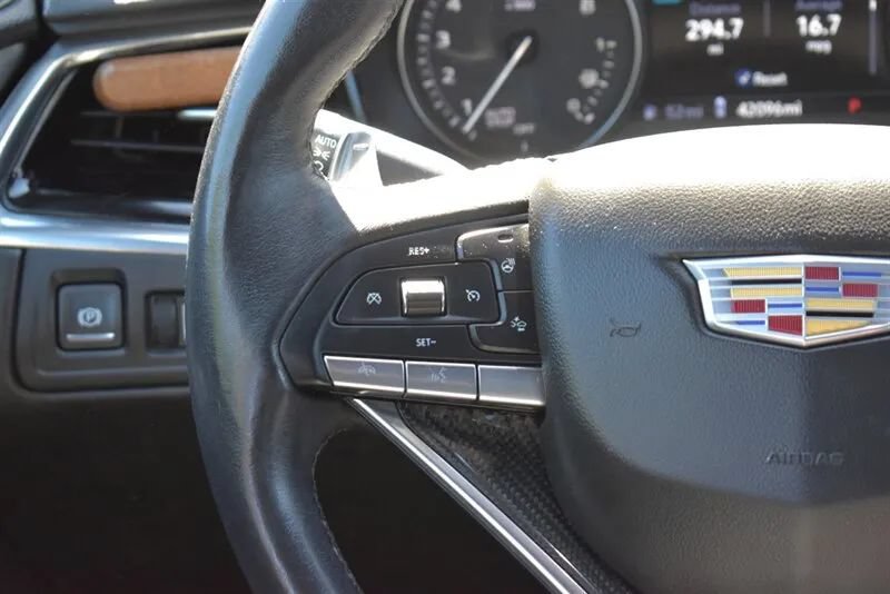 Used 2020 Cadillac XT6 Sport AWD/4WD image 15