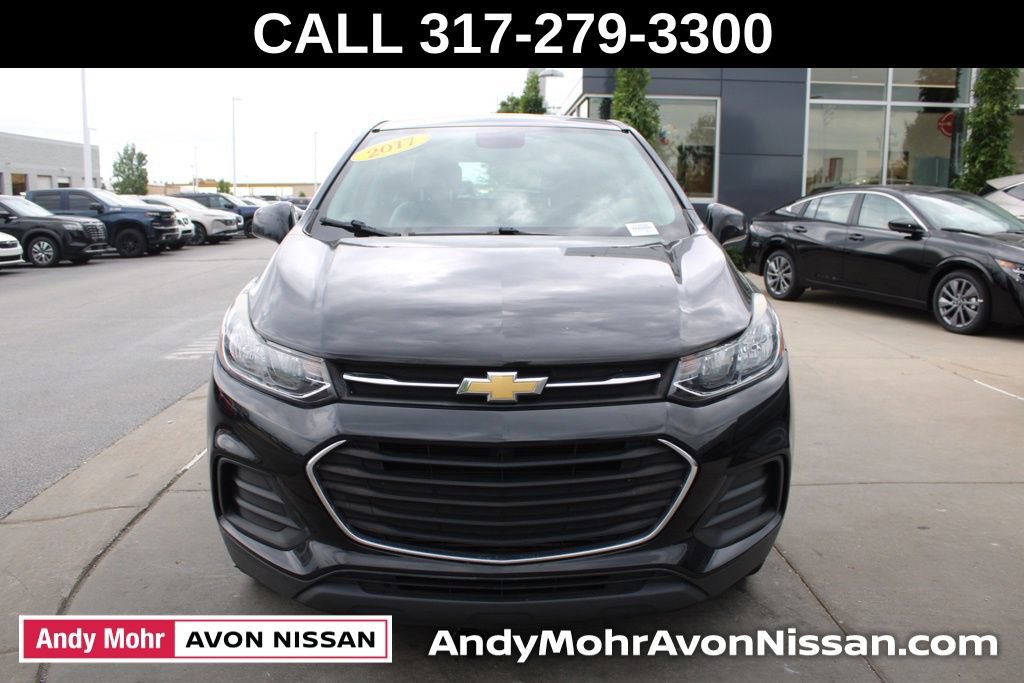 Used 2017 Chevrolet Trax LS AWD/4WD image 2