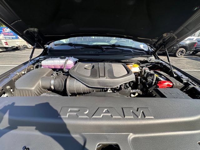 New 2027 RAM 1500 Laramie w/ Night Edition AWD/4WD image 13