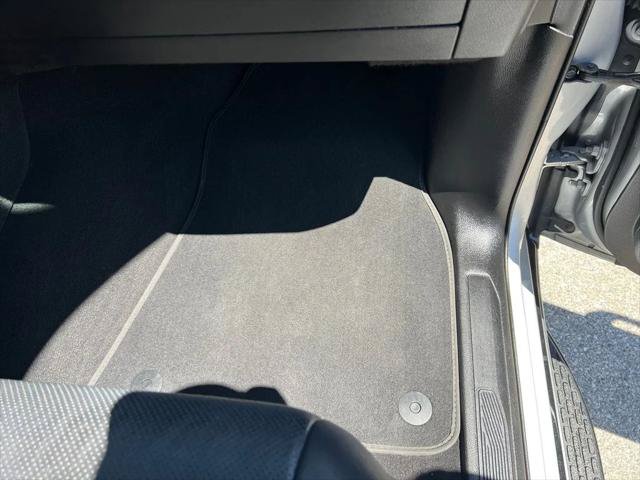 Certified 2024 Jeep Wagoneer L Series III w/ Flexible Seating Group AWD/4WD image 36