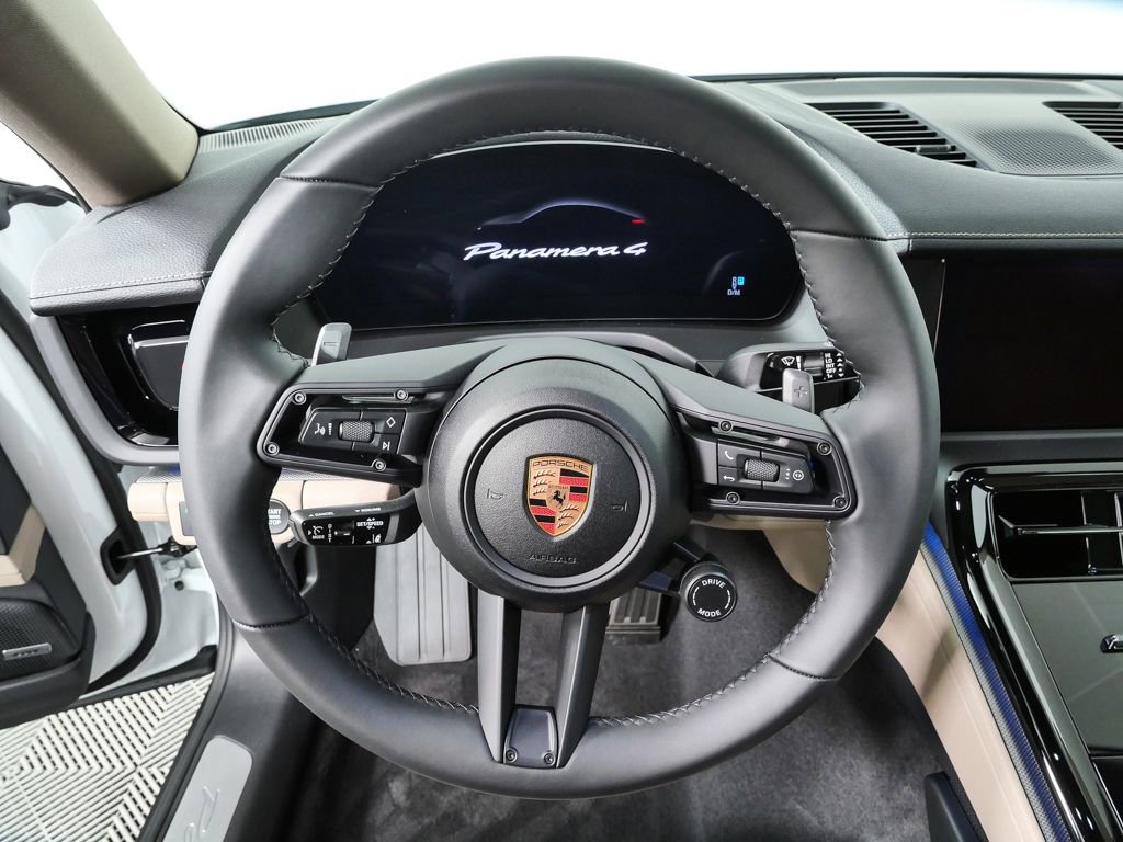New 2026 Porsche Panamera 4 AWD/4WD image 9