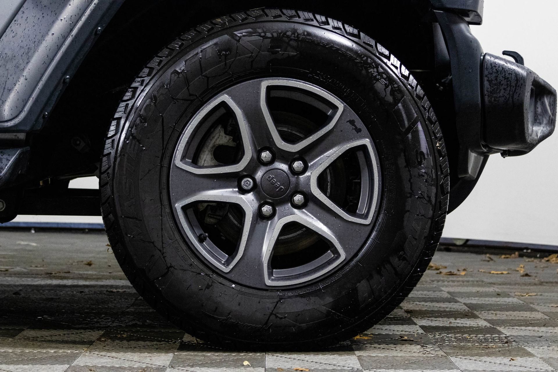 Used 2018 Jeep Wrangler Unlimited Sport S image 40