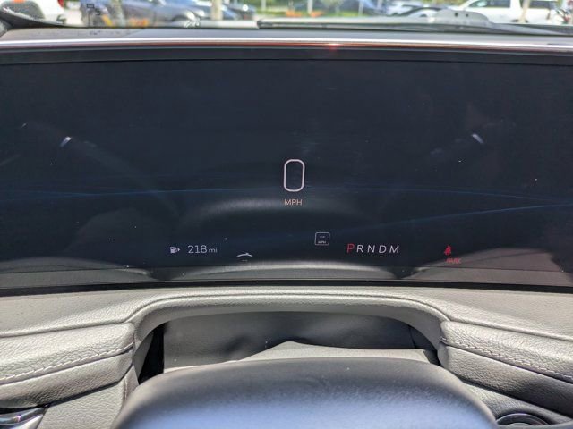Used 2025 Cadillac XT4 Premium Luxury FWD image 24