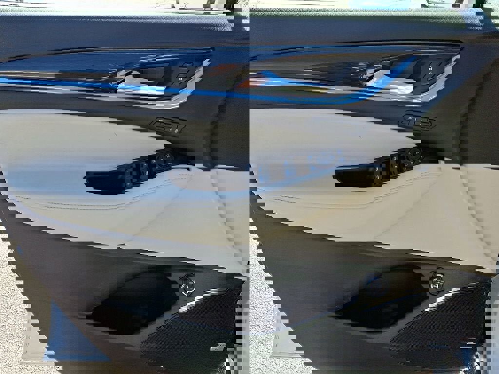 Certified 2023 Buick Enclave Premium w/ Experience Buick Package image 14