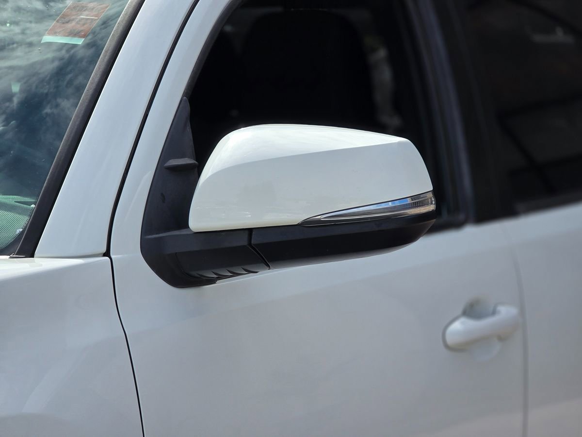Used 2022 Toyota Tacoma TRD Off-Road w/ Technology Package AWD/4WD image 10