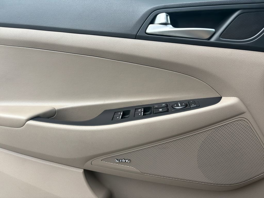 Used 2020 Hyundai Tucson Ultimate FWD image 12