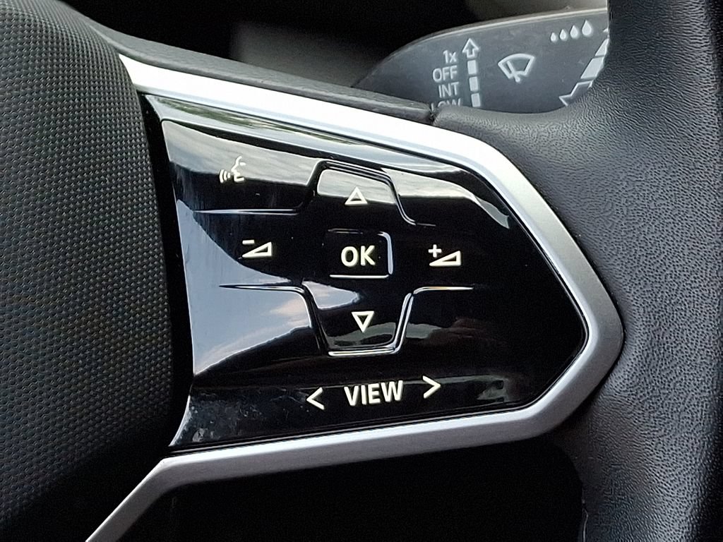 Certified 2023 Volkswagen ID.4 Pro RWD image 19
