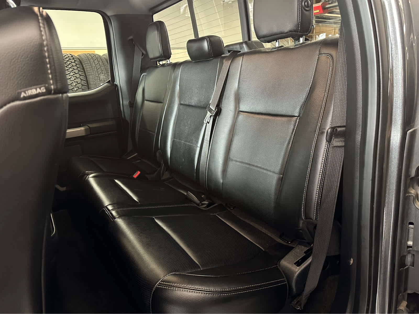 Certified 2017 Ford F350 Lariat w/ Chrome Package image 30